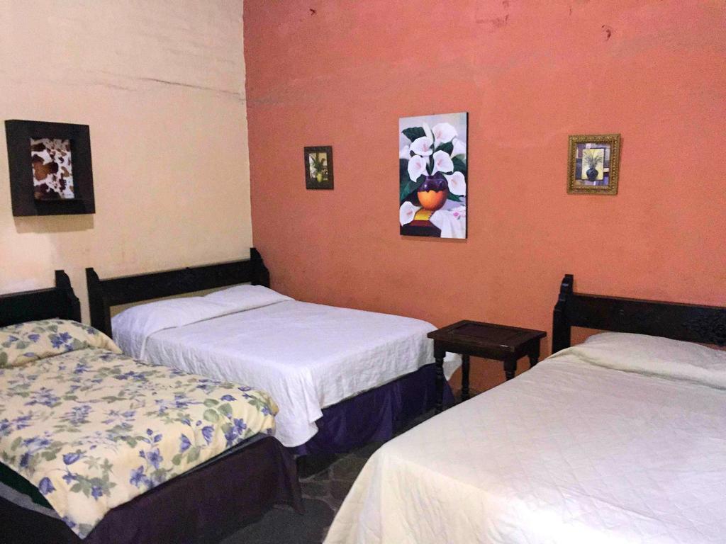 Hotel Villa Santo Domingo Concepción de Ataco الغرفة الصورة