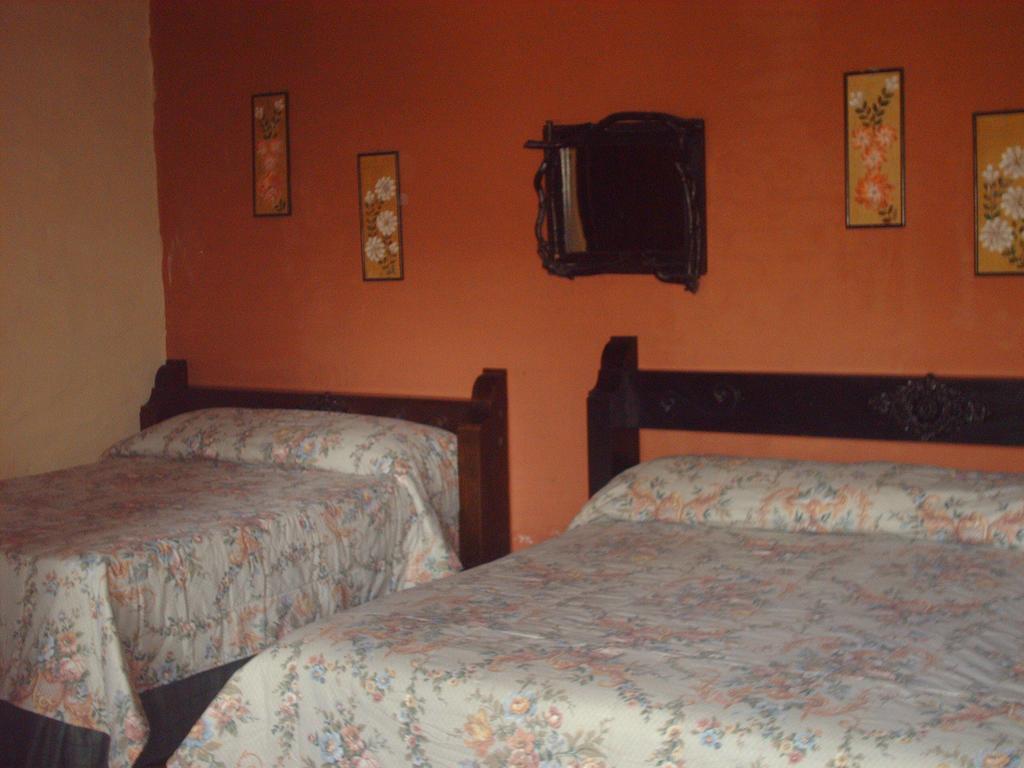 Hotel Villa Santo Domingo Concepción de Ataco الغرفة الصورة