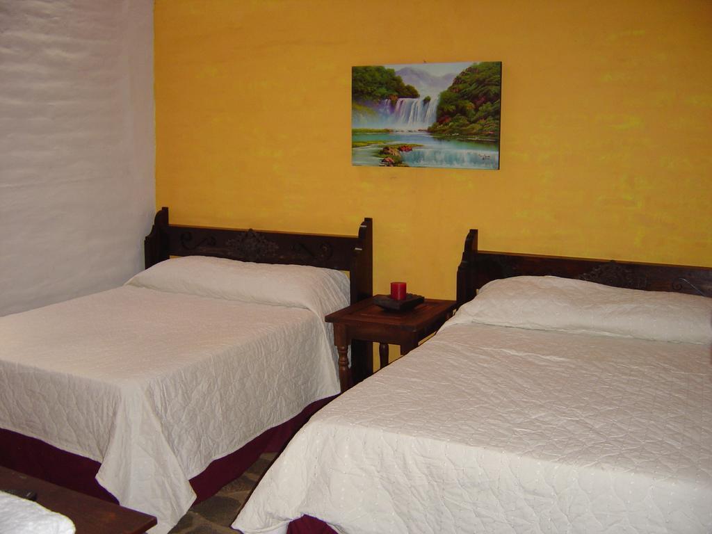 Hotel Villa Santo Domingo Concepción de Ataco الغرفة الصورة